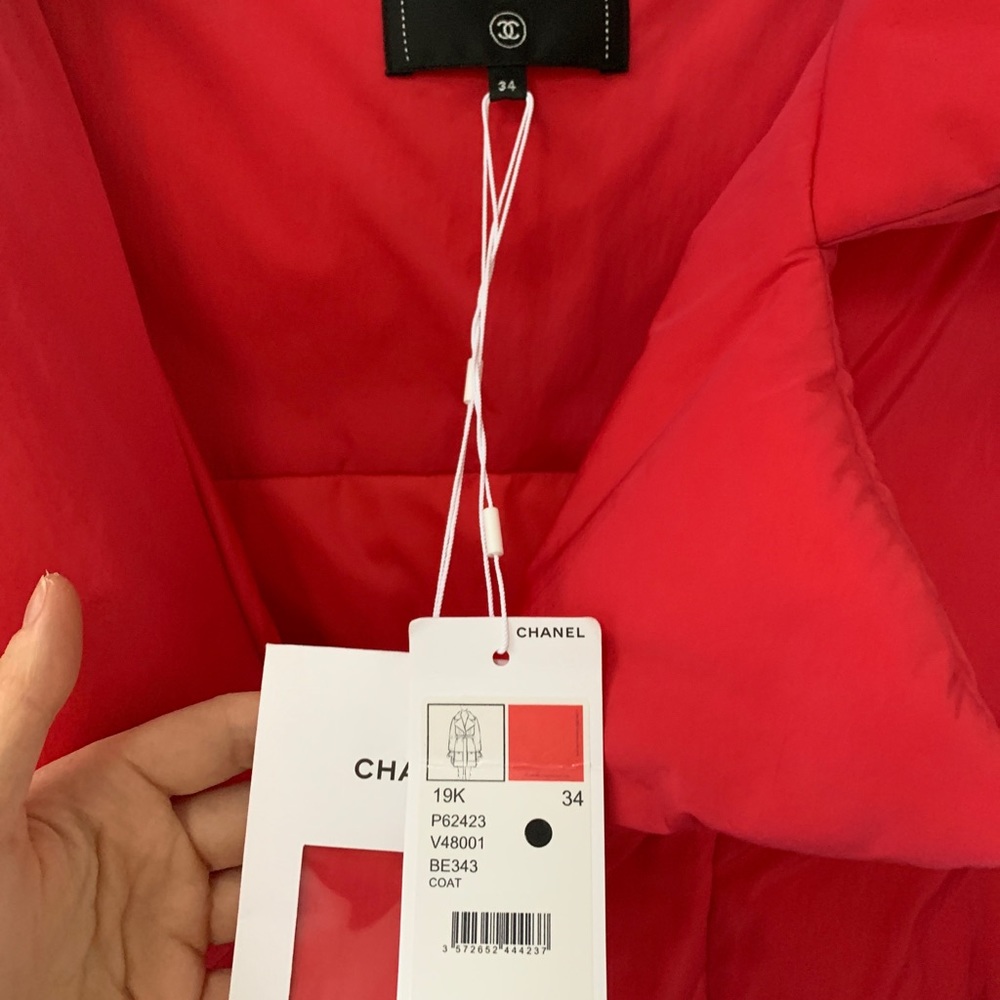 CHANEL Coat PUFFER JACKET Red Size 34, XS, 0-2 New tag/receipt SOLD - Picture 10 of 16